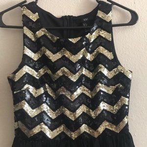 ✨Black & Gold sequined dress✨